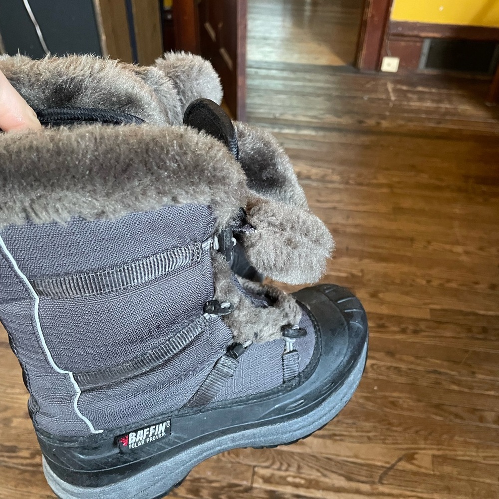 Baffin Gray Winter Boots